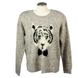 Love Knit Womens Sweater Size Medium Gray White Tiger Graphic Soft Cozy Warm